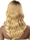 Outre Lace Front Deluxe - Ryella